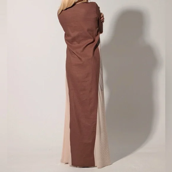 ADEPTT LINEN MAXI DRESS WITH LARGE FRONT POCKETS AND SHEER CHIFFON SIDES MODERN - Picture 2 of 13